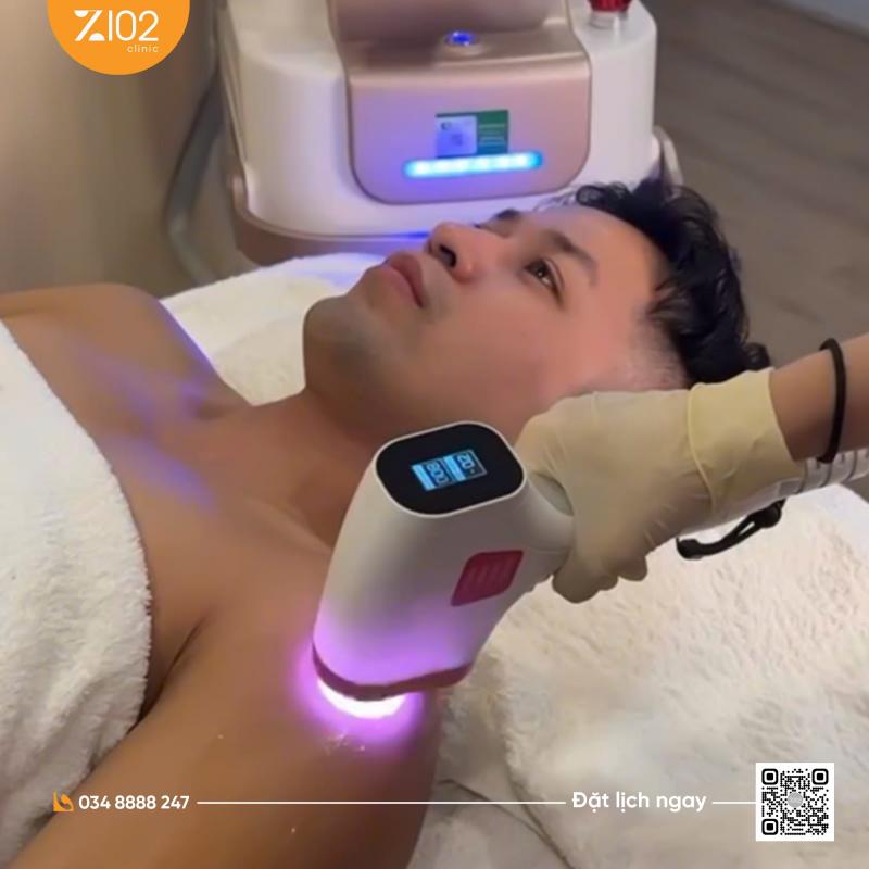 Phòng Khám Z102 by Pensilia