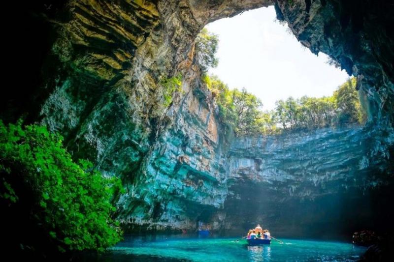 Phong Nha – Kẻ Bàng