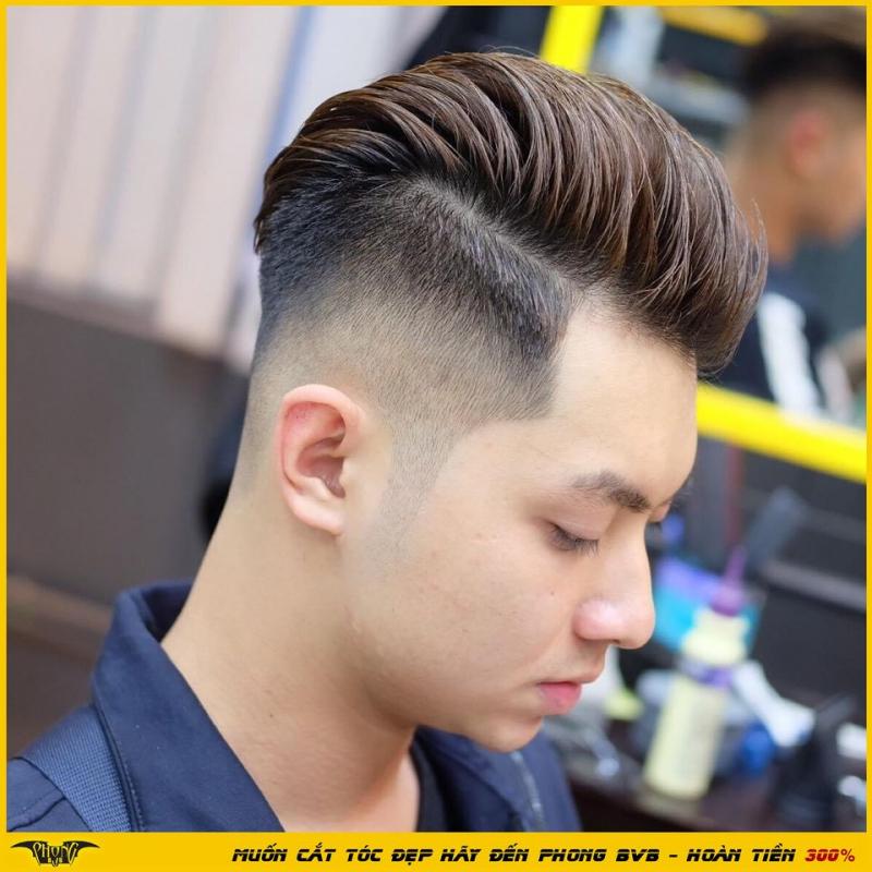 Daotaonec là địa chỉ để bạn được trải nghiệm dịch vụ cắt tóc nam đẹp và chuyên nghiệp tại Hà Đông. Với một mức giá hợp lý và chất lượng dịch vụ đạt chuẩn, bạn sẽ tự tin để giao phó kiểu tóc của mình cho đội ngũ thợ tại đây.