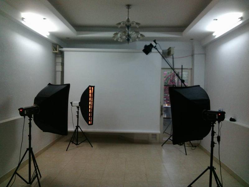 Dịch vụ bán phông nền, vật tư thiết bị ngành ảnh set up studio tại Hà Nội