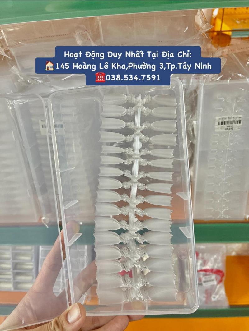 Phụ kiện nail Hoàng Danh