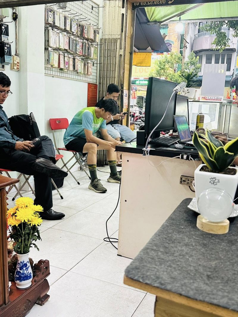 Phú Thành Store - Sửa điện thoại, ipad, laptop Tân Phú