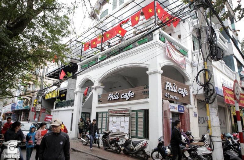 Top 5 quán cafe xem bóng đá thú vị nhất Hà Nội