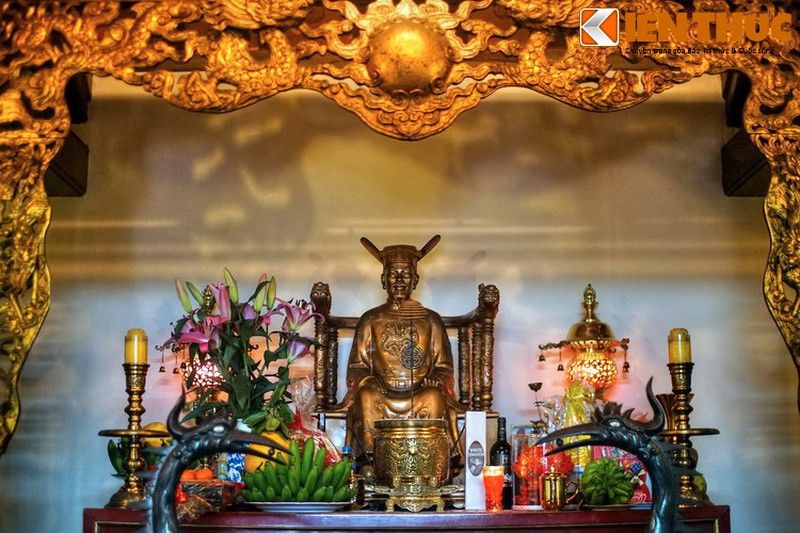 Đền thờ Bố Cái Đại Vương – vua Phùng Hưng tại Cam Lâm, Đường Lâm