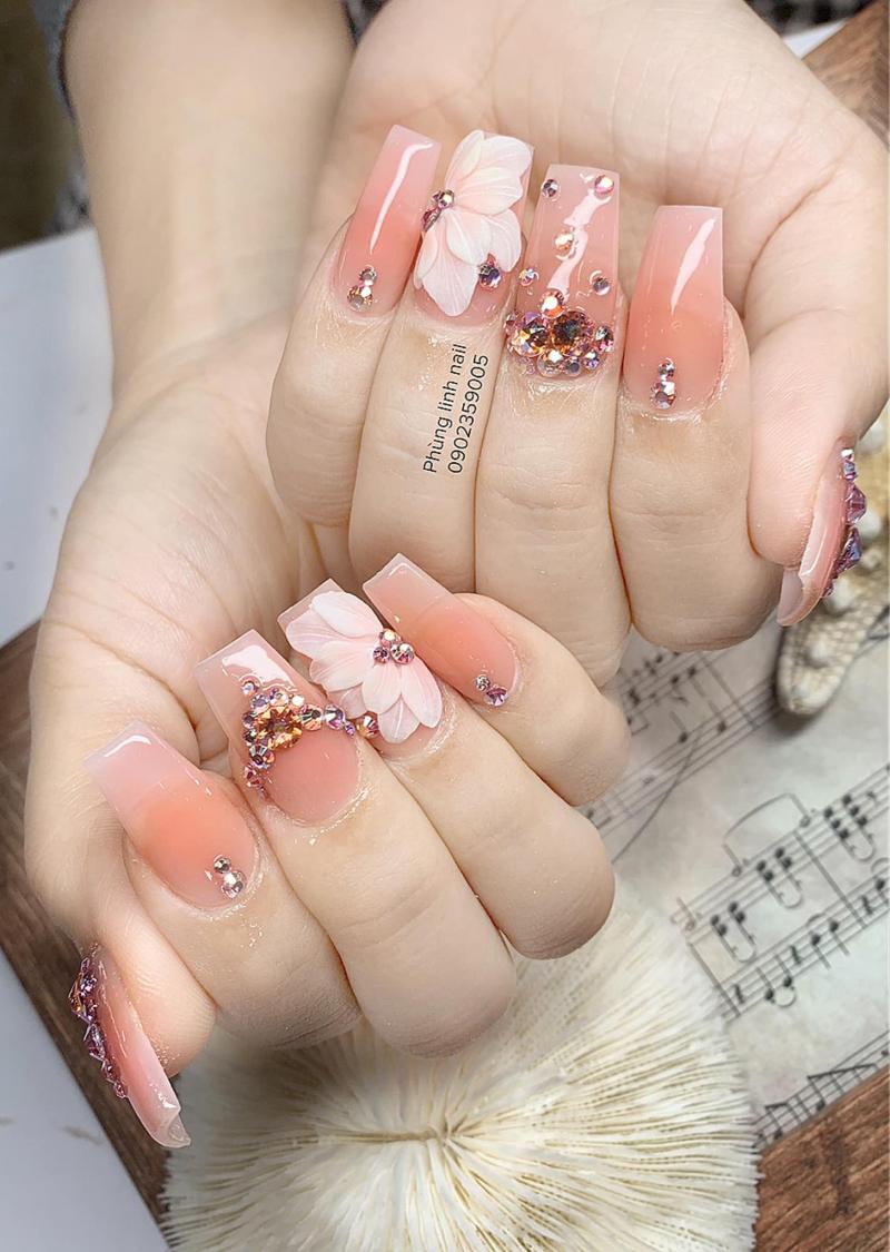 Phùng Linh Nail & Mi