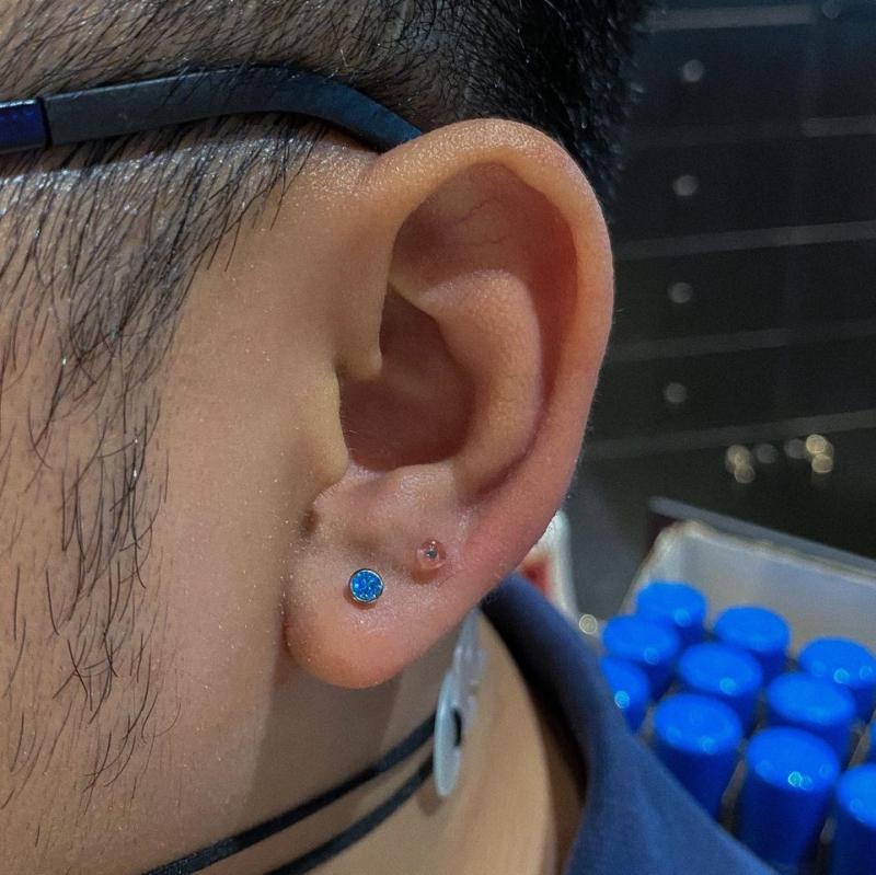 Phùng Piercing