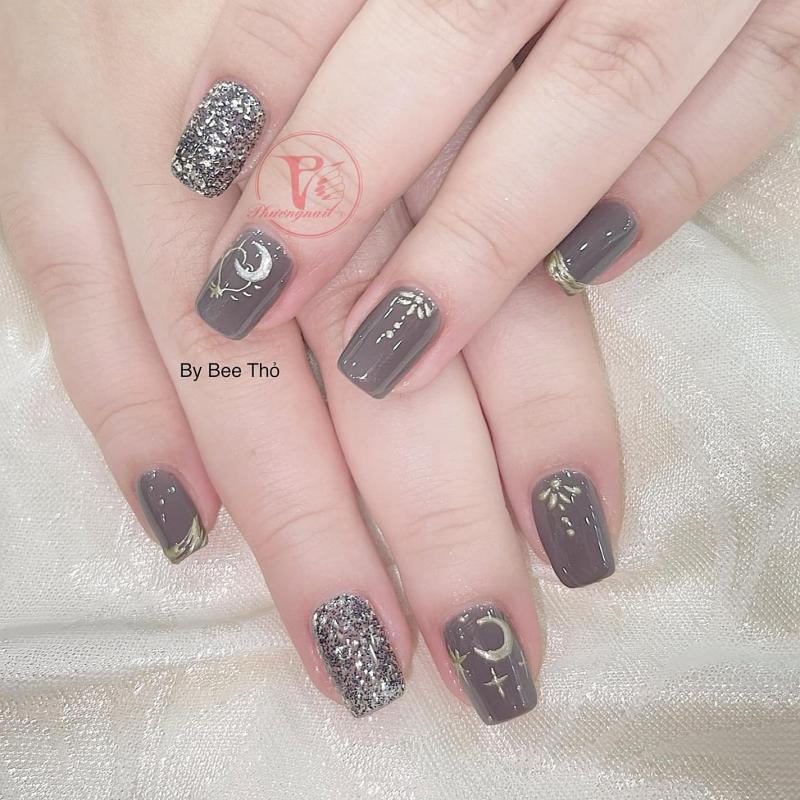 Phương Nail có đội ngũ nhân viên chuyên với tay nghề cao, được đào tạo bài bản từ những giảng viên giỏi