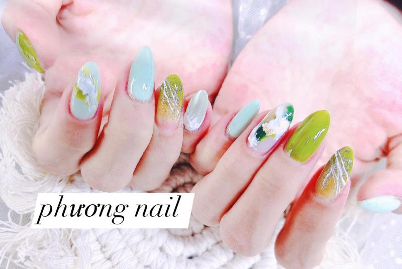 Phương Nail có  nhiều kinh nghiệm trong ngành nail và đã hướng dẫn rất nhiều các học viên thành công với nghề