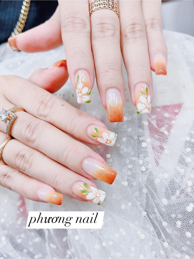 Phương Nail luôn ủng hộ, cùng gắn bó, cùng chia sẻ kinh nghiệm trong lĩnh vực chăm sóc và trang trí móng với những bạn đam mê học hỏi yêu thích ngành nail