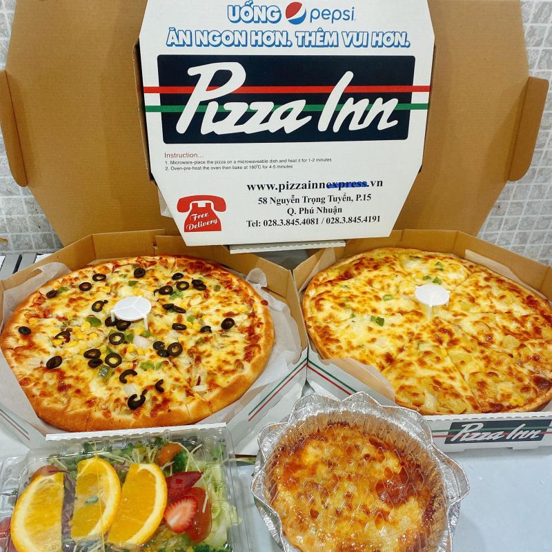 Pizza Inn đánh thẳng trực tiếp vào số khách hàng thu nhập cao với chất lượng phục vụ đến sản phẩm đều ở hàng thượng hạng.