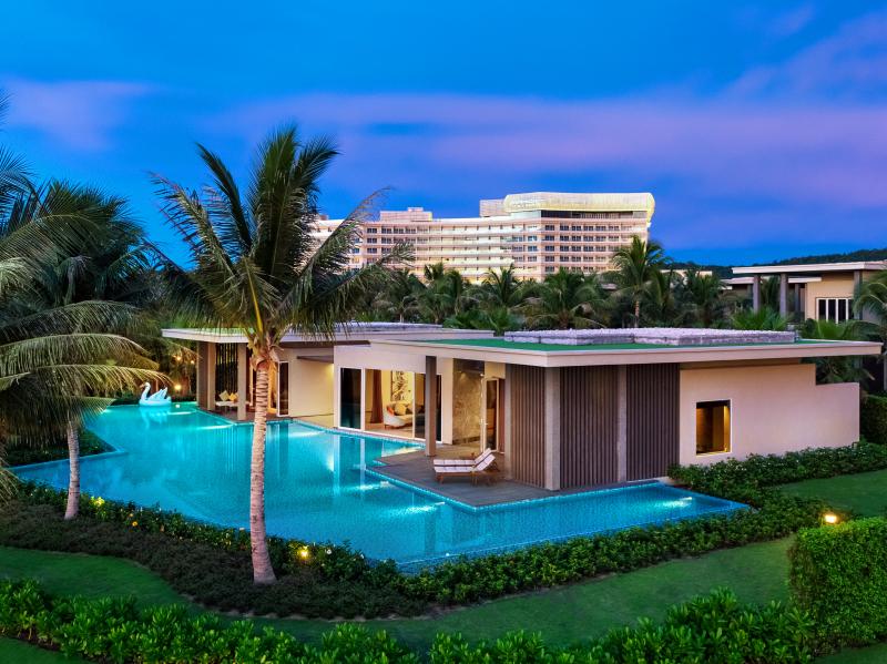 Pullman Phu Quoc Beach Resort