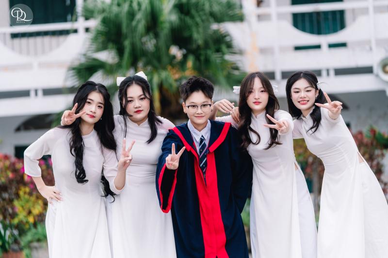 QDstudio - Chụp Ảnh Kỷ Yếu Sài Gòn