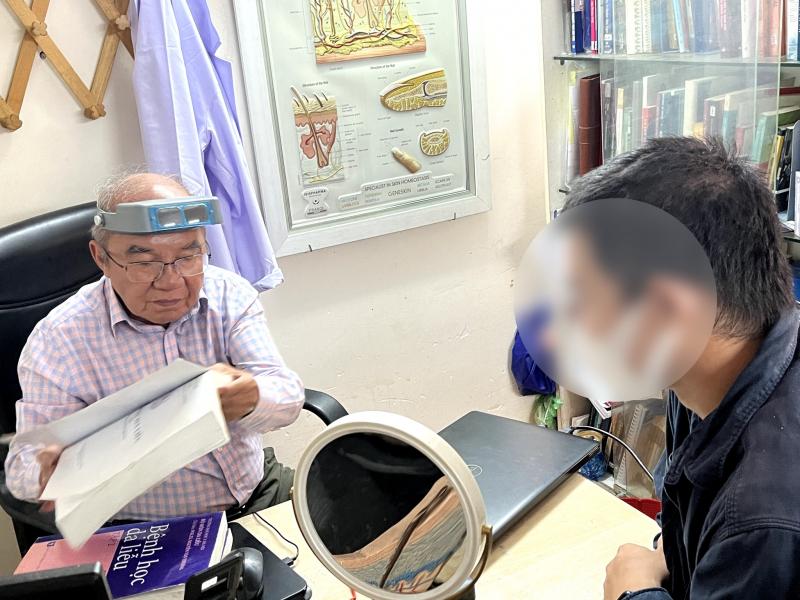 TS. Bác sĩ Da liễu Trần Thịnh