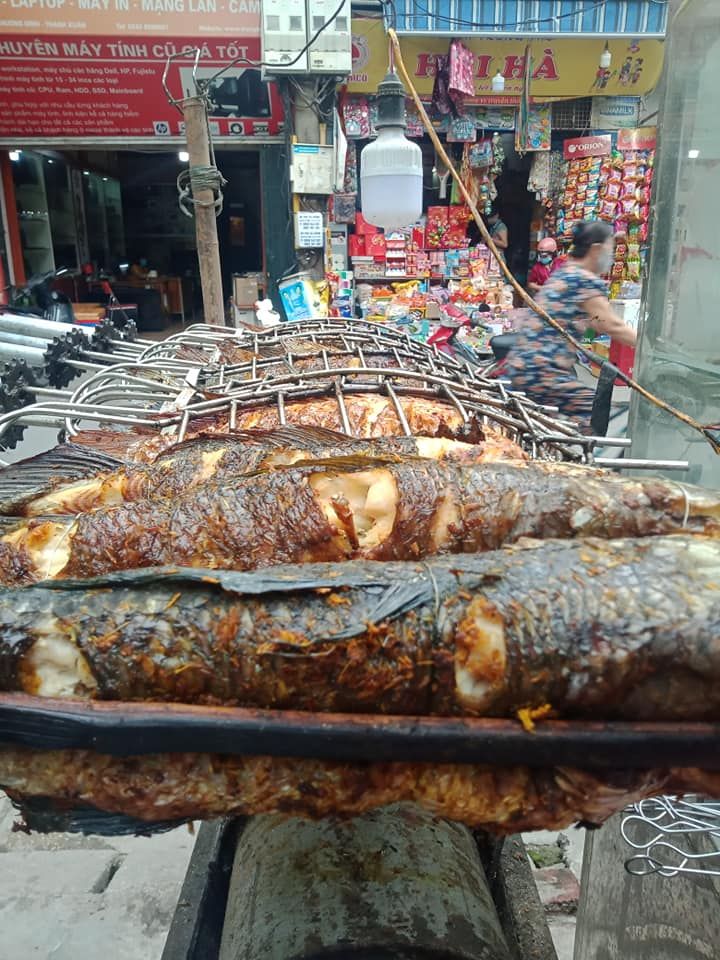 Quán ăn ngon trên phố Bùi Xương Trạch, Hà Nội