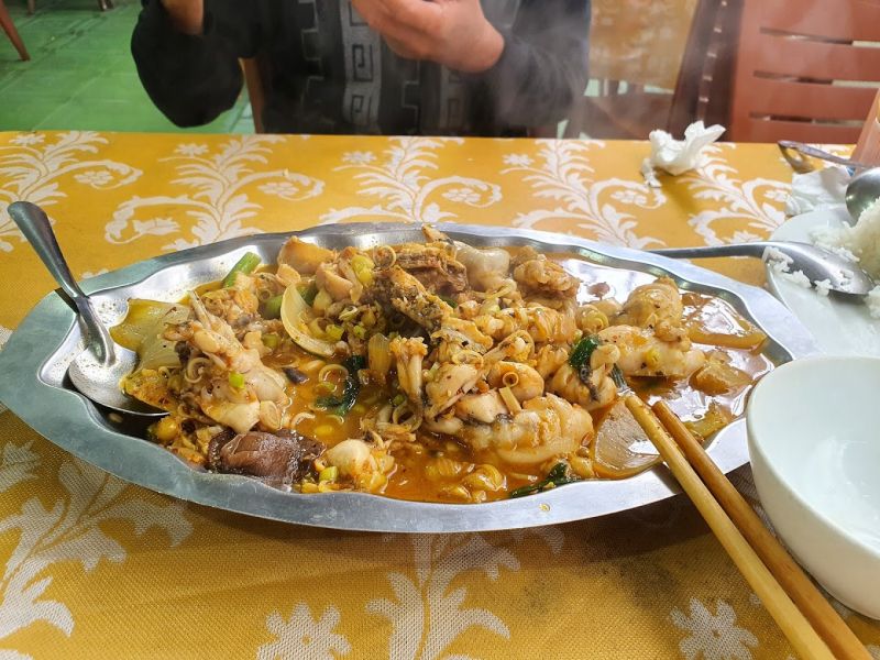 Quán Ăn Nhỏ