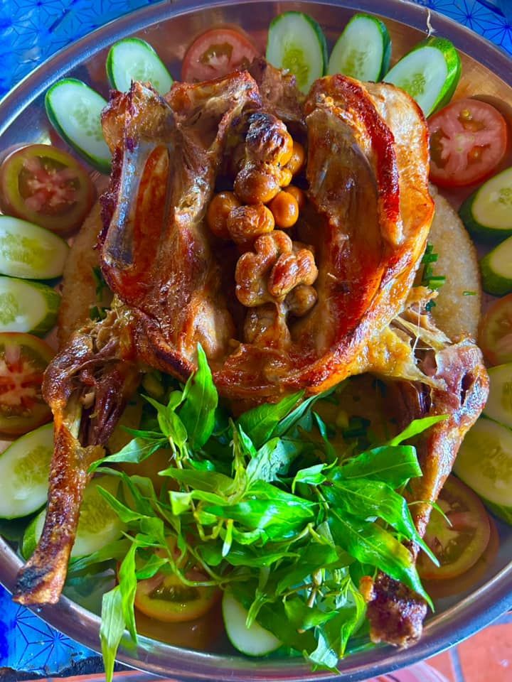 Quán ăn sân vườn Châu Đại Dương