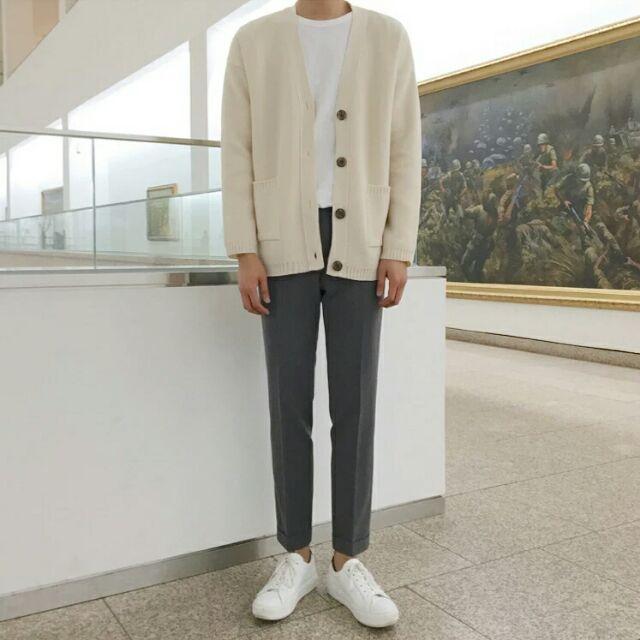 Quần âu với cardigan nam