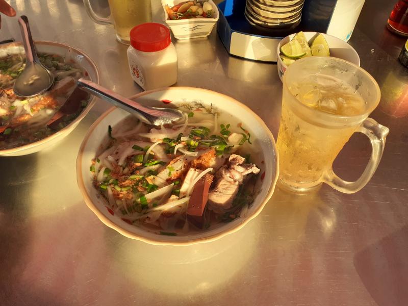 Bánh canh Phụng