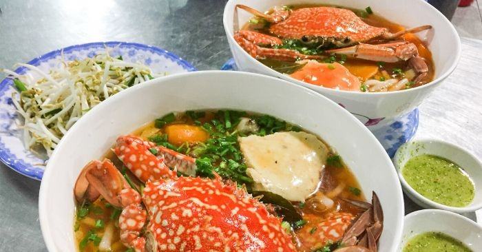 Quán Bánh Canh Ghẹ Bảy Liên