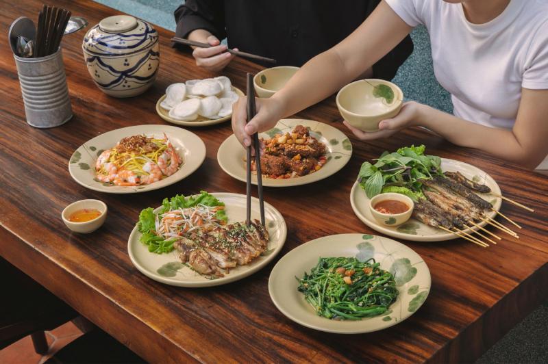 Quán Bụi - Enriching Vietnamese Food Culture