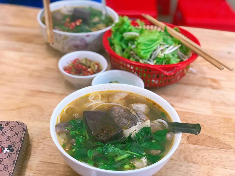 Quán Bún bò Huế 16