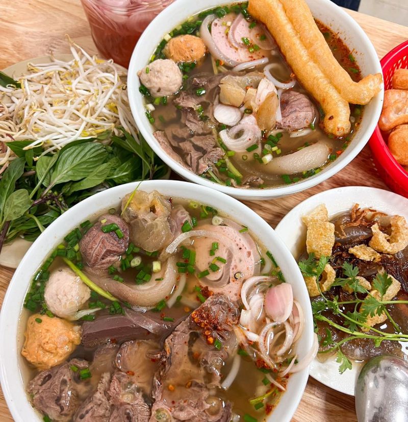 Bún Bò Huế Minh Lâm