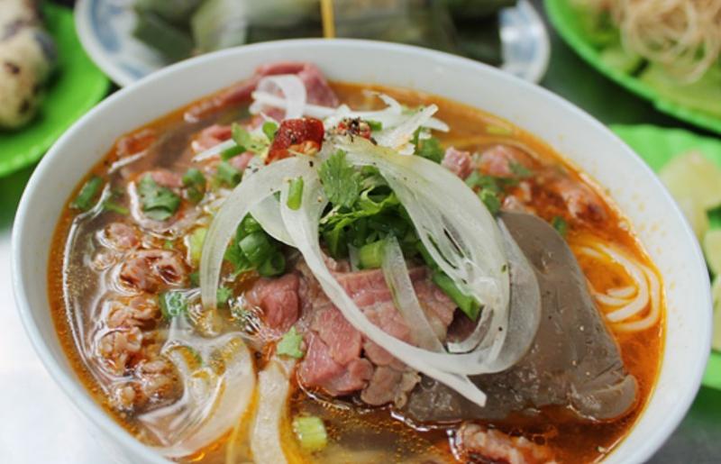 Quán Bún Bò Huế Sơn Vân