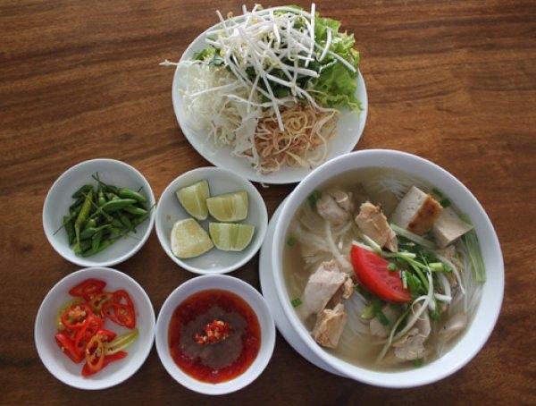 Quán ăn ngon nhất đường Tháp Bà, Nha Trang