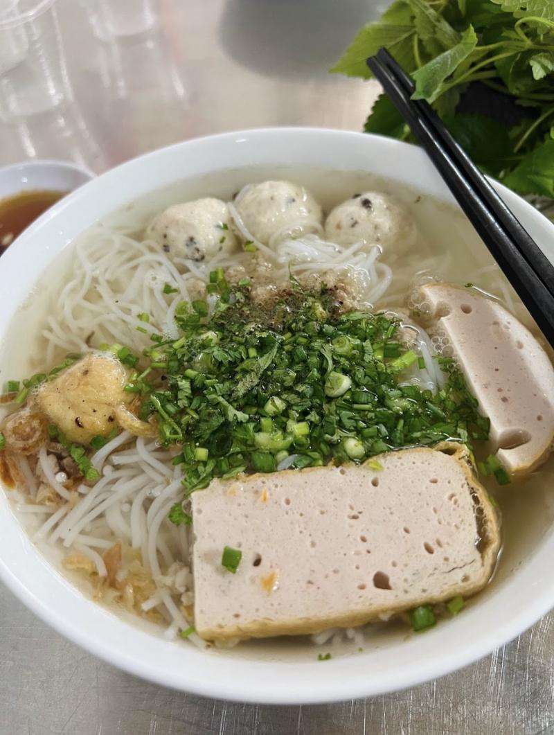 Quán Bún Mọc Tuấn Uyên