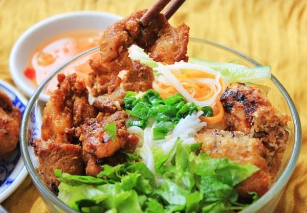 Top 10 quán bún thịt nướng ngon nhất ở Đà Nẵng