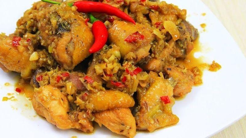 Gà kho sả - Quán Cơm Bình Dân - Hoa Châu