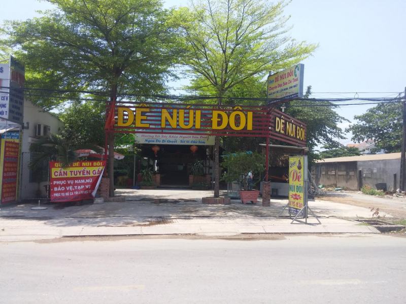 Quán Dê Núi Đôi