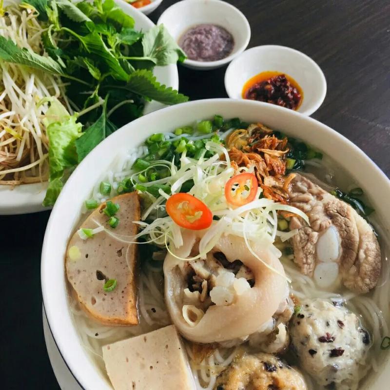 Quán Hà - Bún Mọc Sườn