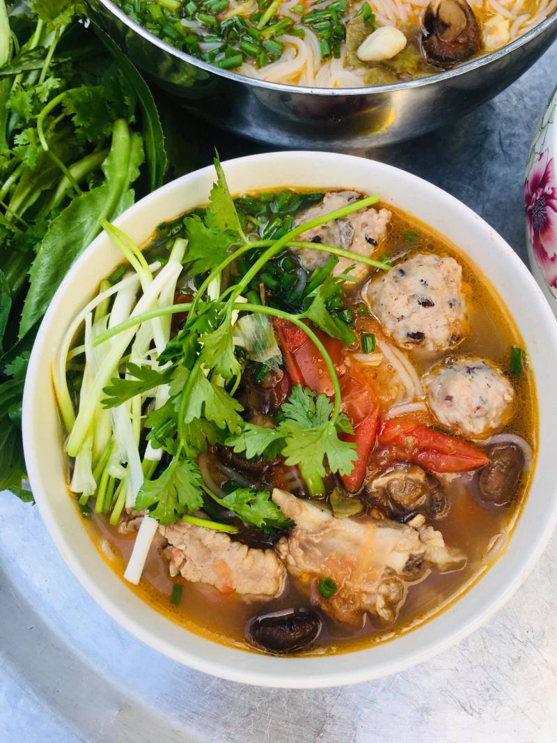 Quán Hà - Bún Mọc Sườn