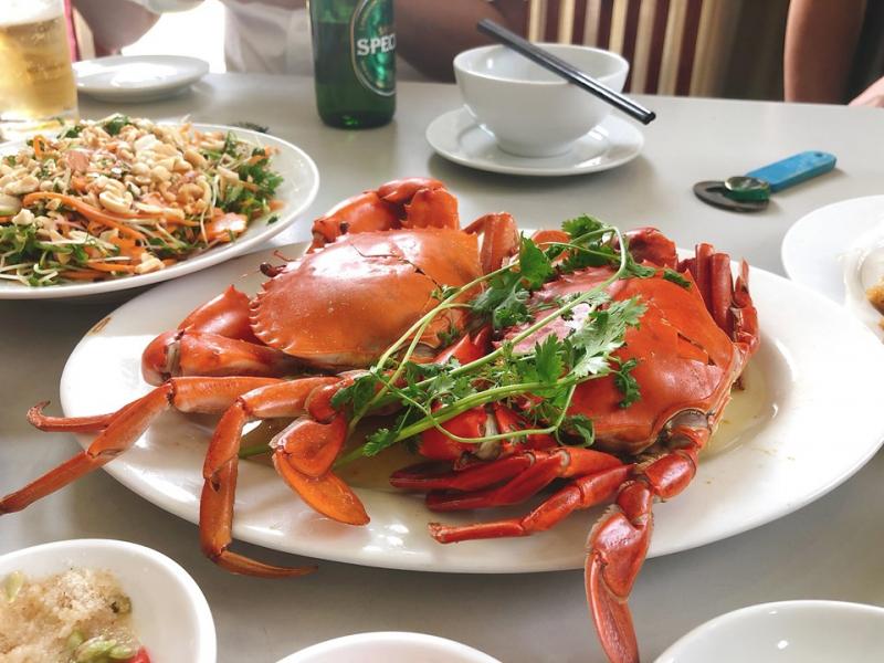 Đây được mệnh danh là một trong những trung tâm ăn uống sôi động nhất tại Hà Nội mà bạn không thể bỏ qua.