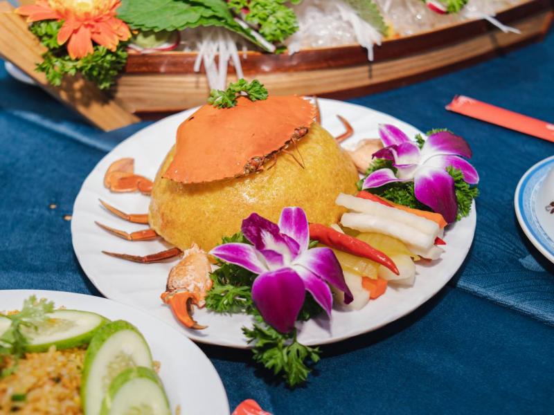 Quán Hải Sản Út Liên