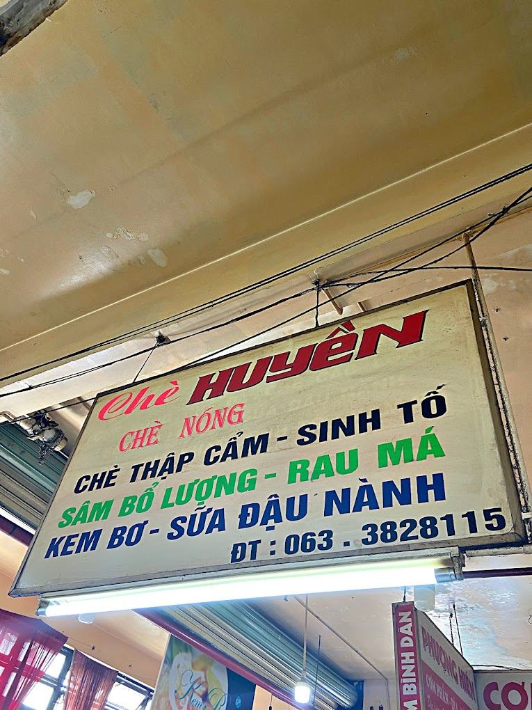 Quán kem bơ cô Huyền