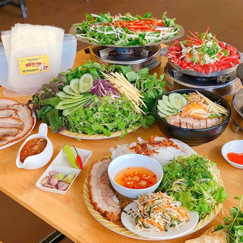 Bánh tráng thịt heo Đại Lộc - Bếp khói