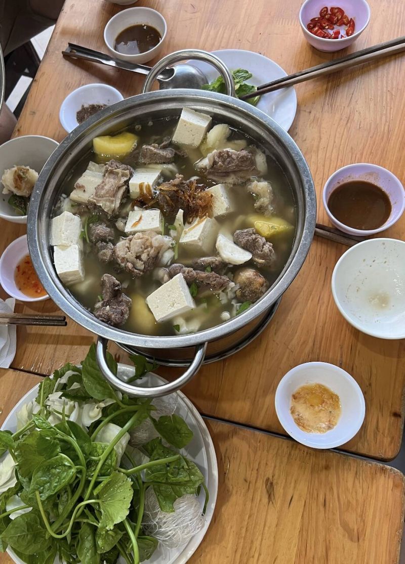 Quán lẩu bò Nấm ANH CHÍN