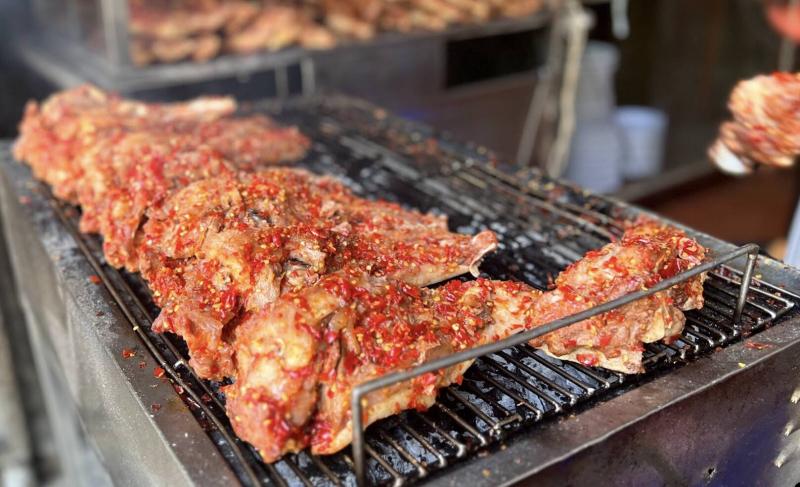 Quán má heo nướng Út Phương