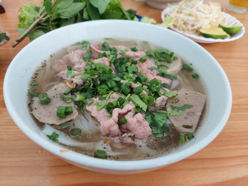 Quán Phở Dũng