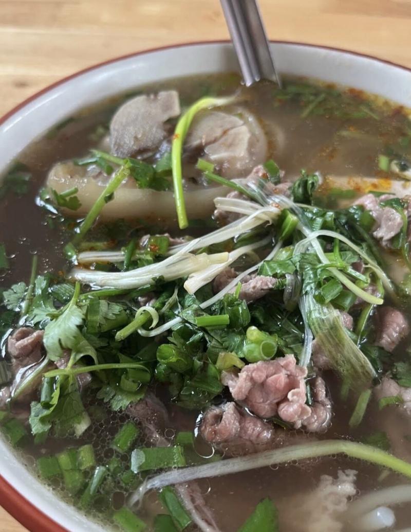Quán phở Hà Phương