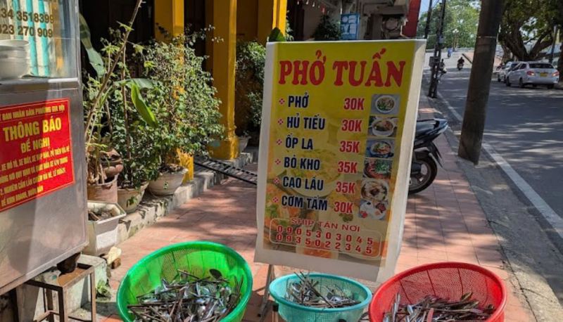 Quán Phở Tuấn