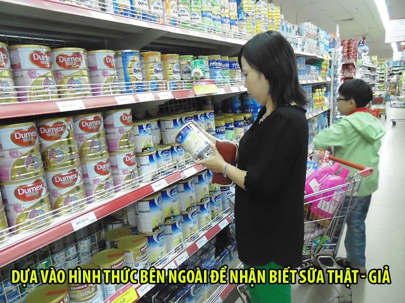 Quan sát kỹ bao bì sản phẩm