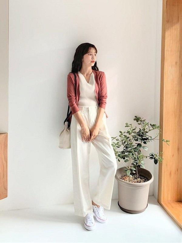 Quần suông phối áo cardigan