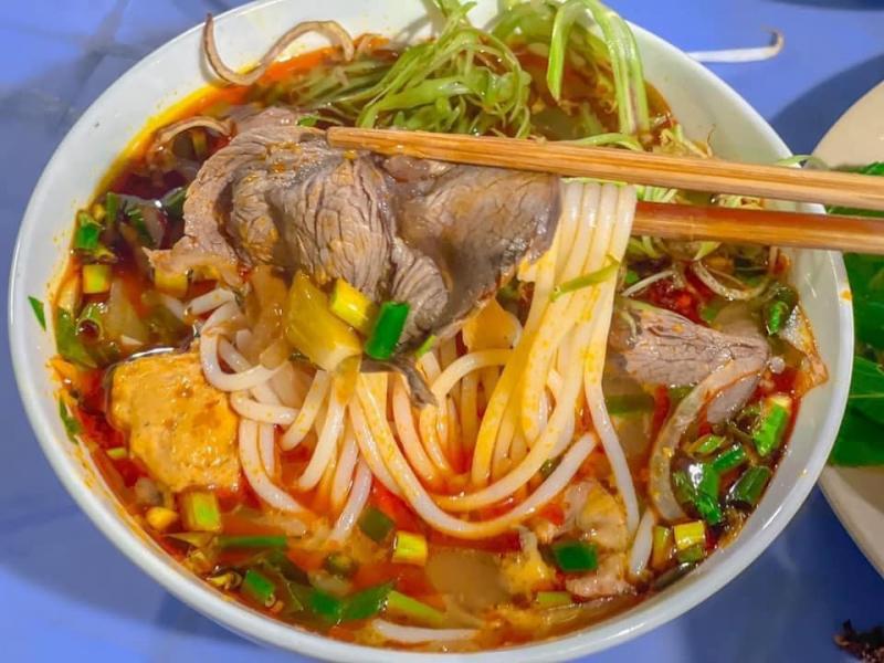 Quế Thương | Bún Bò Huế - Bún Bò Tái Bình Thạnh