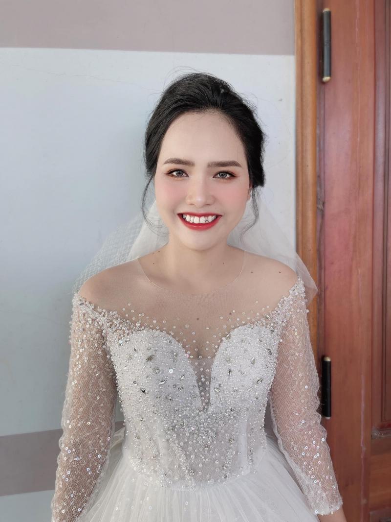 Quỳnh Trần Makeup