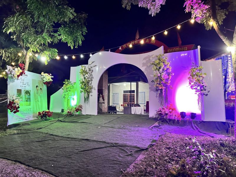 Rạp cưới Vịnh Sương
