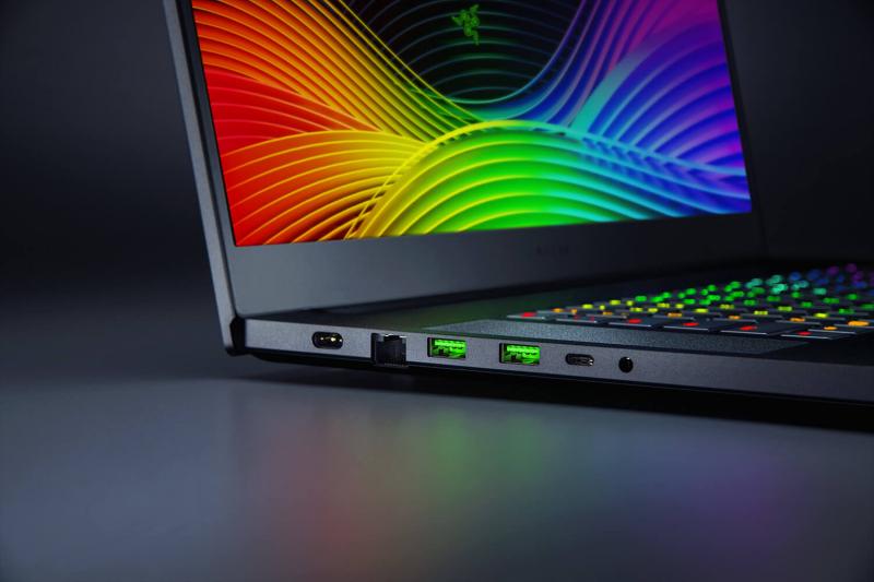 Razer Blade Pro 17 được trang bị cấu hình mạnh mẽ