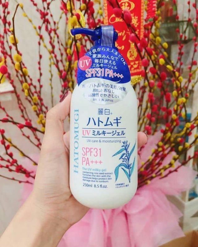 Reihaku Hatomugi UV Milky Gel SPF31/PA+++